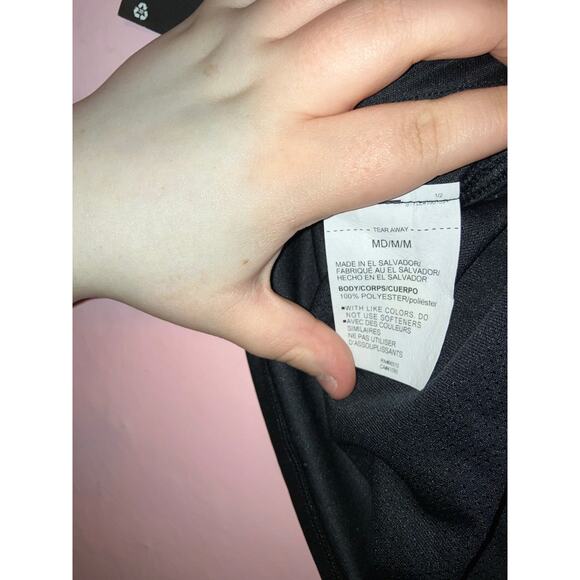 NWT Under Armour black and white tank top size medium - Picture 6 of 6